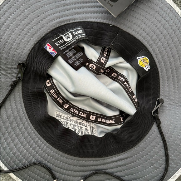 (NWT) LOS ANGELES LAKERS (SOFT) BUCKET HAT. Official NBA MERCHANDISE! (NWT) - Picture 7 of 15